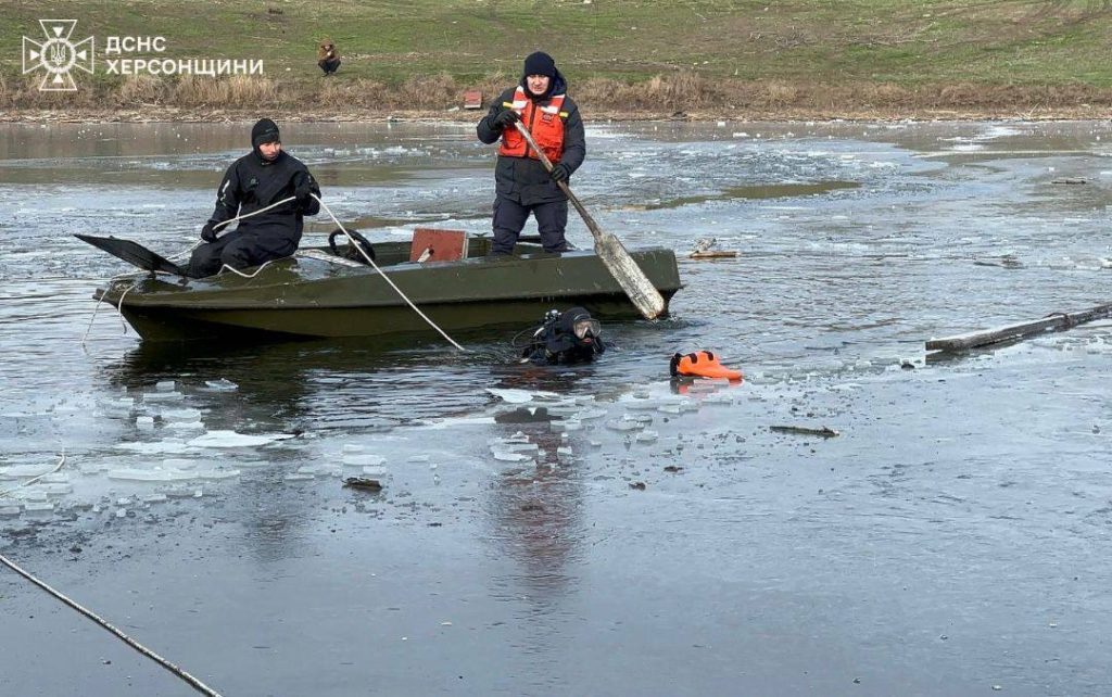 На Херсонщині знайдено тіла всіх дітей, яких віднесло течією (фото) 6 На Херсонщині знайдено тіла всіх дітей, яких віднесло течією (фото)