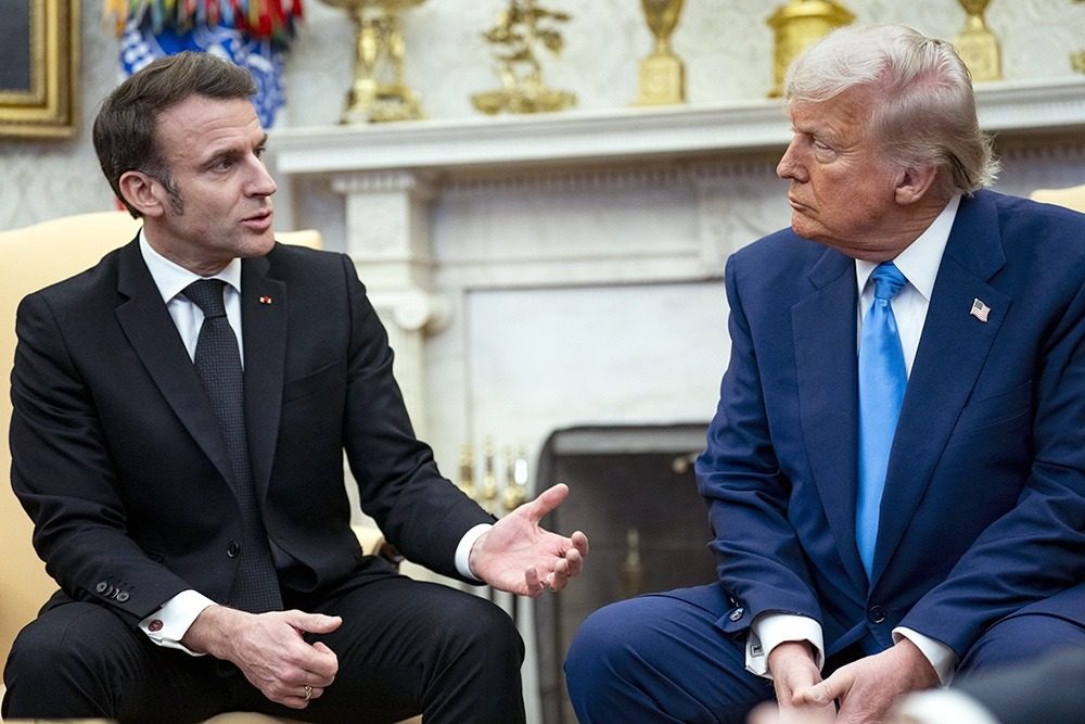 Макрон после разговора с Трампом ошарашил заявлением о Путине