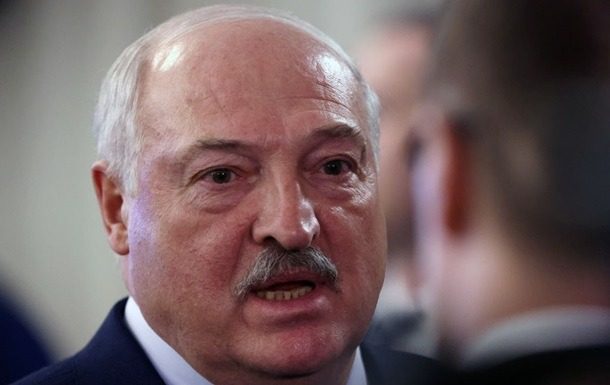 Лукашенко позвал украинцев в Беларусь