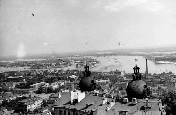 Унікальні фото: яким був Андріївський узвіз наприкінці XIX століття