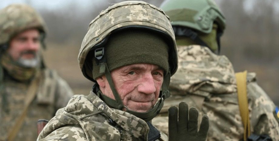 Мобилизация после 50 лет: кем обязательно заинтересуется ТЦК