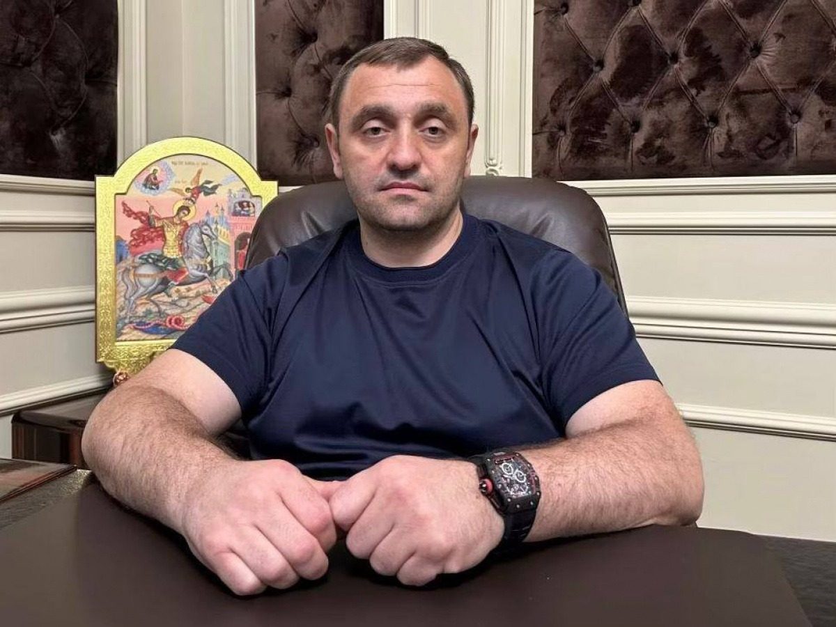 “Батьківщина нічого не втратить”: реакція РФ на смерть Саркісяна