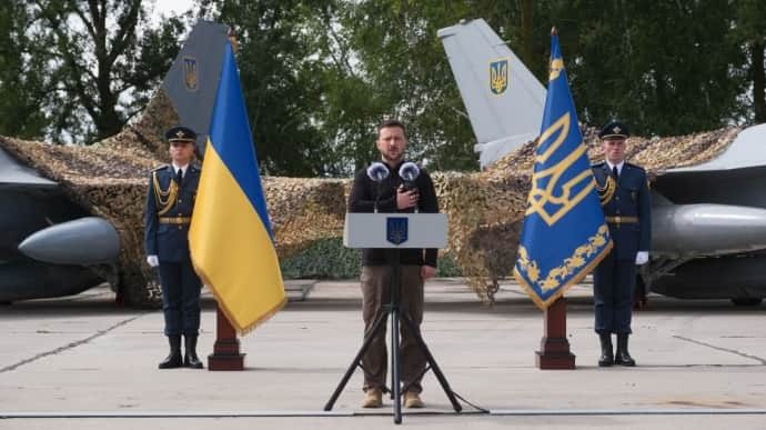 Україна отримала від партнерів майже 70 літаків F-16, – Le Monde