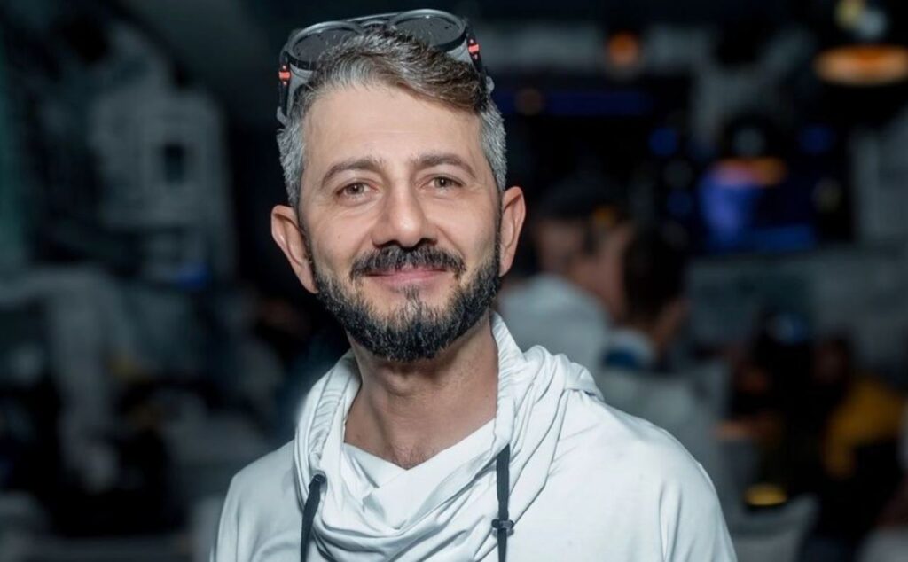 Галустян поплатился за поддержку войны в Украине
