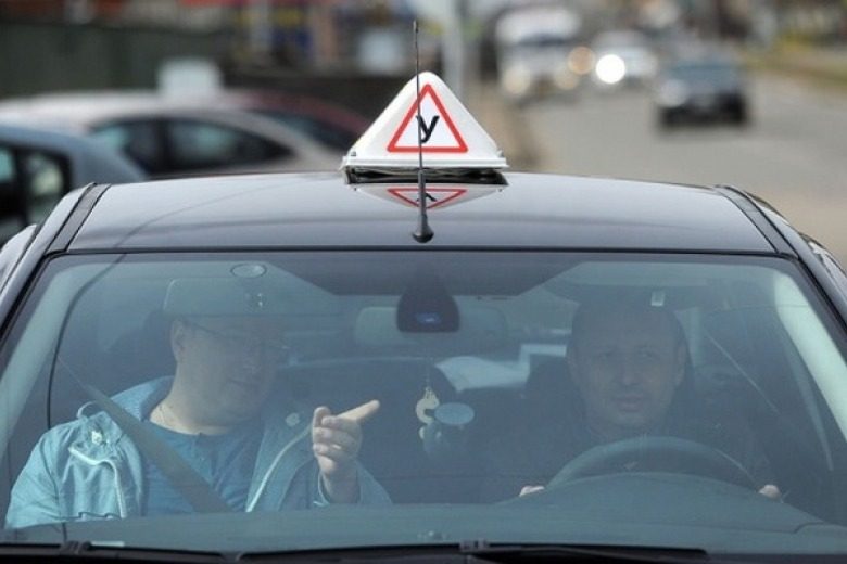 Сумна звістка для тих, у кого є водійські права