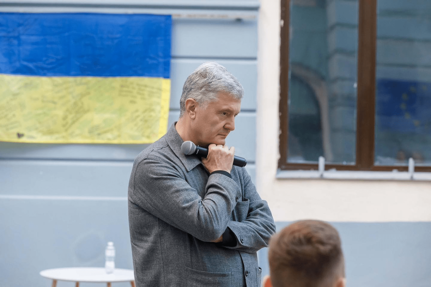 Петро Порошенко прокоментував своє рішення щодо участі у президентських виборах