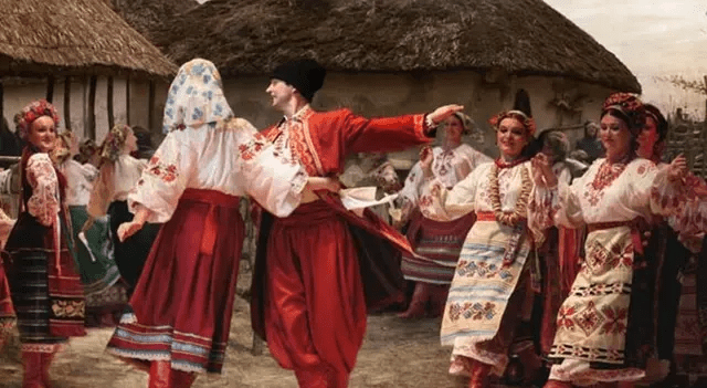 Від пращурів до сьогодення: прізвища української еліти
