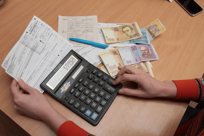 Українцям підвищили тарифи на комунальні послуги: яка послуга стала найдорожчою