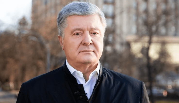 На третю річницю вторгнення РФ Порошенко закликав до єднання українців