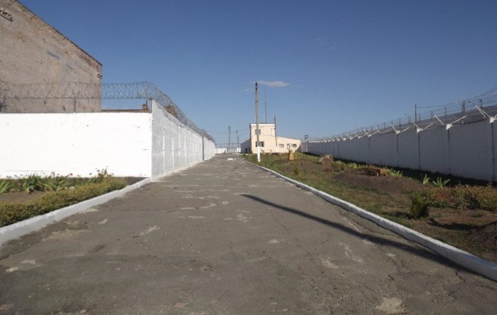 В Полтавской области разоблачили организованную группу, которая пытала и убивала заключенных в колонии №16