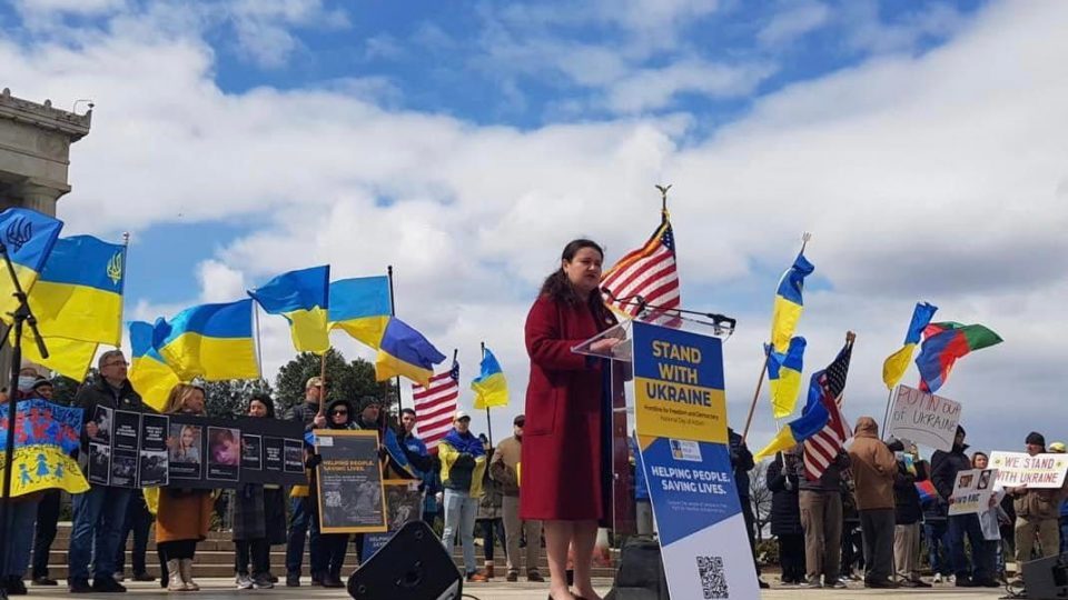 "Америка, не молчи!" В США прошли митинги в поддержку Украины и против политики Трампа 7 "Америка, не молчи!" В США прошли митинги в поддержку Украины и против политики Трампа