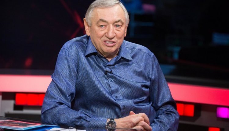 Замурували у стіну: як виглядає могила помічника Гурвіца