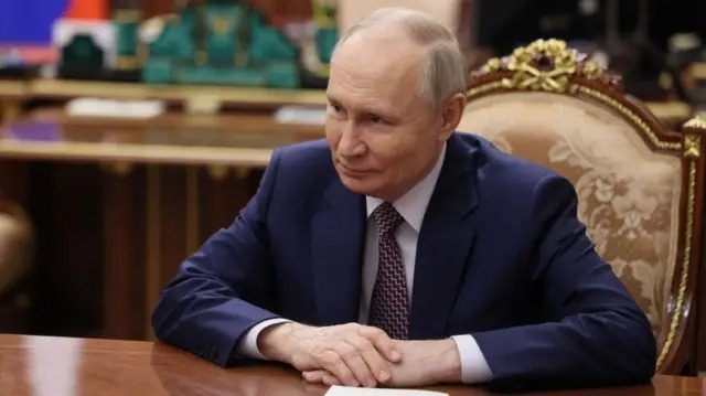 Путін готує РФ до тривалої війни: ось навіщо йому переговори
