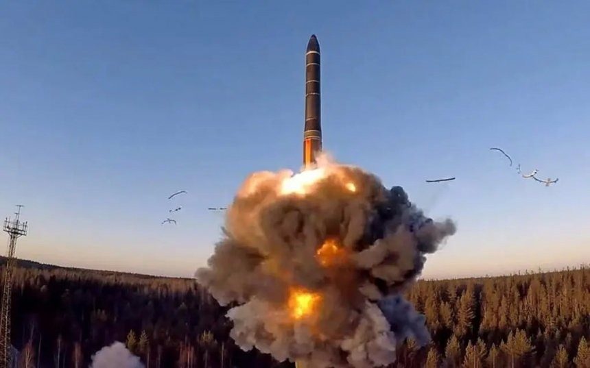 Bloomberg: Трамп разворачивает мировую гонку ядерных вооружений