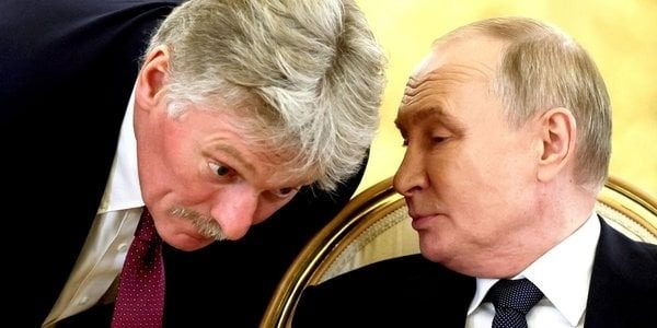 Путін публічно висміяв Пєскова (відео)