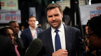 Венс заявив, що його дочку “налякали” проукраїнські активісти