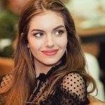 Колишня дружина Комарова закрутила новий роман ➤ Prozoro.net.ua