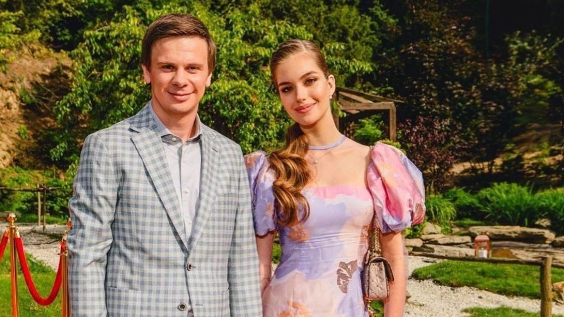 Блогер назвал вероятную причину развода Дмитрия Комарова с женой
