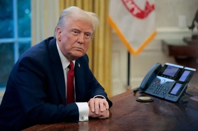 Голливудские звезды, критиковавшие Трампа, попросили его о помощи