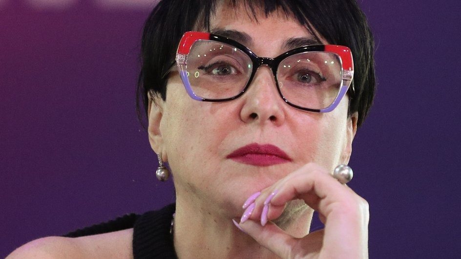 Лоліта показала вже дорослу дочку з психічним розладом (відео) ➤ Главное.net