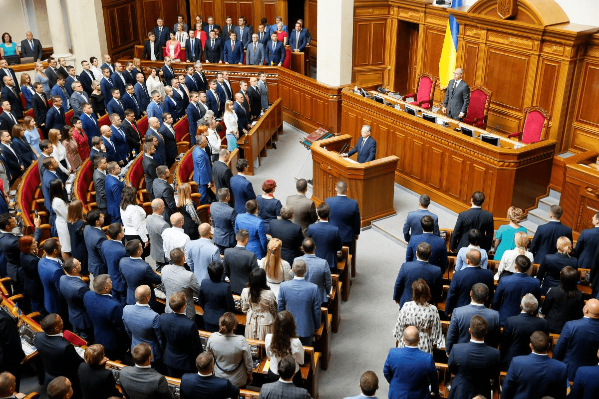 Як депутати збільшили свої зарплати: на Безуглу витрачено 1,5 млн грн ➤ Prozoro.net.ua