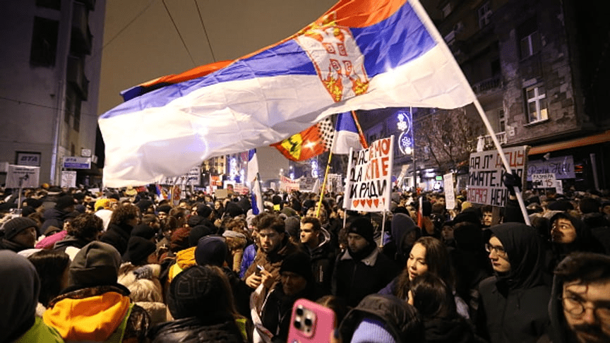 Сербія та Угорщина у протестах: як це позначиться на підтримці Кремля?