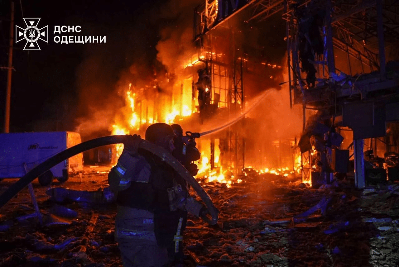 Одеська область під обстрілом: російські війська завдали удару (фото)