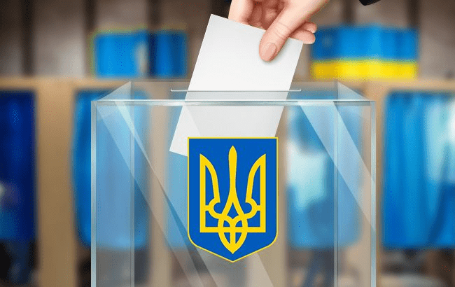 Українці назвали дату, коли повинні відбутися вибори