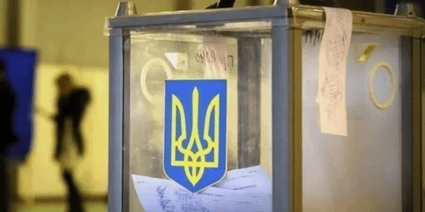 Українці назвали дату, коли повинні відбутися вибори