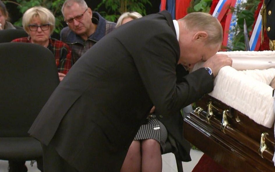 Тайный брат Путина: в какой глуши похоронили 90-летнего уролога