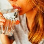 Чи потрібно пити 2 літри води на день: що радять фахівці ➤ Prozoro.net.ua