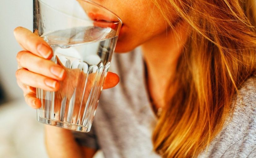 Чи потрібно пити 2 літри води на день: що радять фахівці ➤ Prozoro.net.ua
