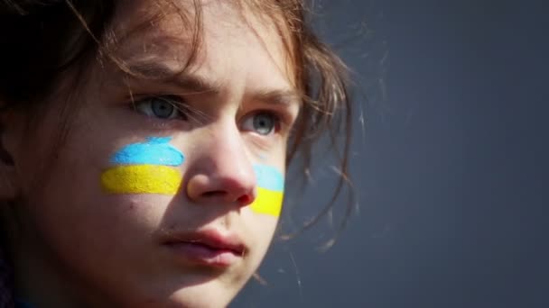 Трамп готовит депортацию украинцев: что известно