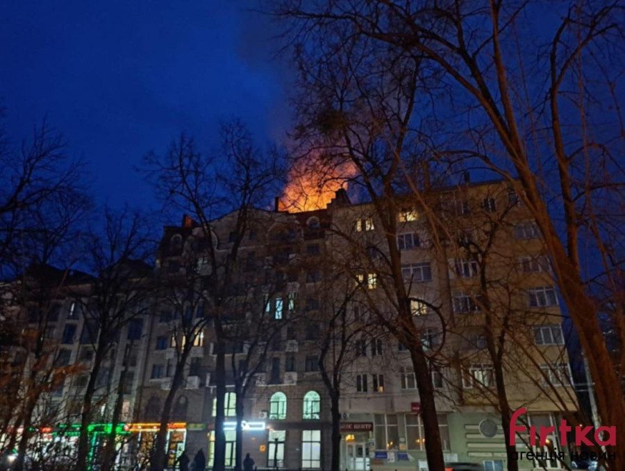 Два мощных взрыва в многоэтажках поразили Ивано-Франковск, есть жертвы. Фото ➤ Главное.net