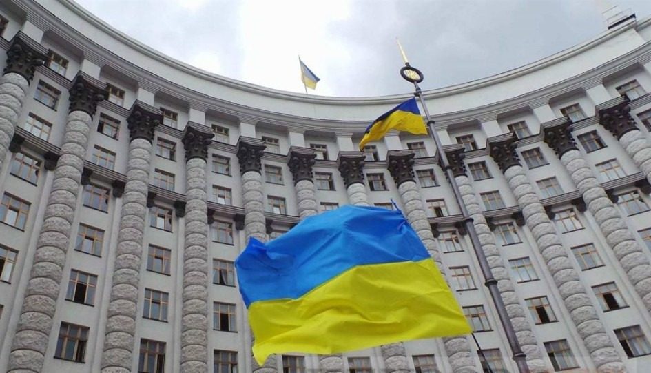 Раскрыты зарплаты министров за год: кто возглавил рейтинг
