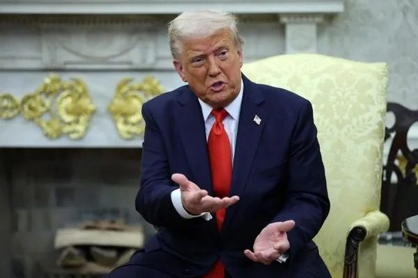 Трамп поставил Путину дедлайн о прекращении войны: что известно