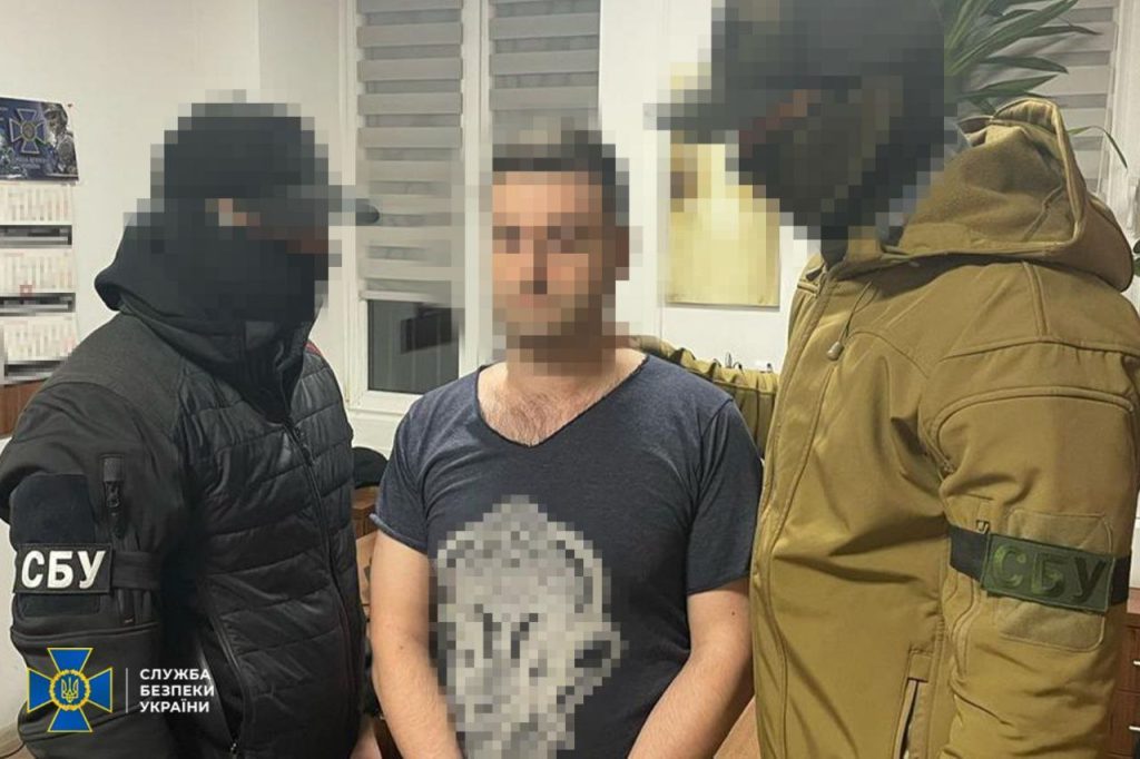 Пропагандиста, работавшего на Медведчука, задержали в Польше и депортировали в Украину 3 Пропагандиста, работавшего на Медведчука, задержали в Польше и депортировали в Украину