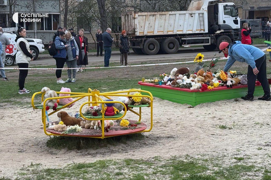 Росія збрехала про «військових» у Кривому Розі: з’явилися реальні кадри вибуху в ресторані ➤ Prozoro.net.ua