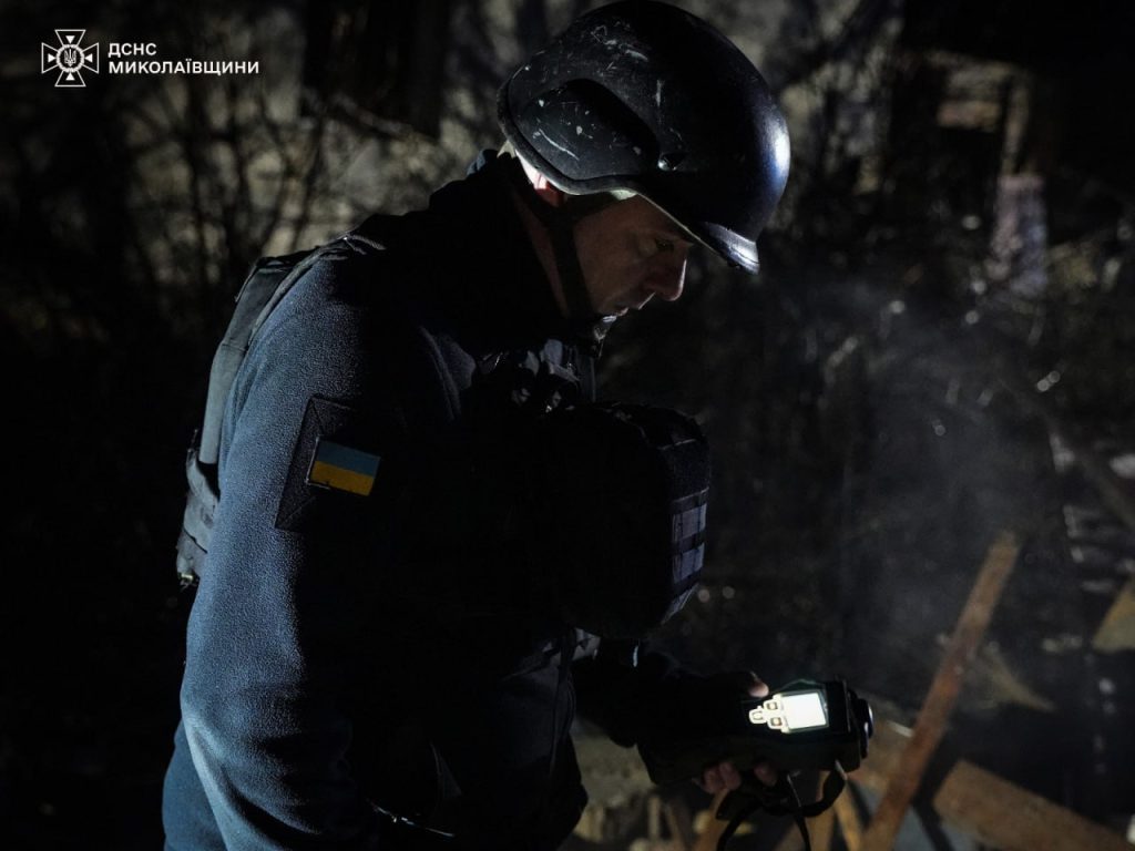 Масована атака РФ по Україні: які регіони постраждали у ніч на 6 квітня (фото)