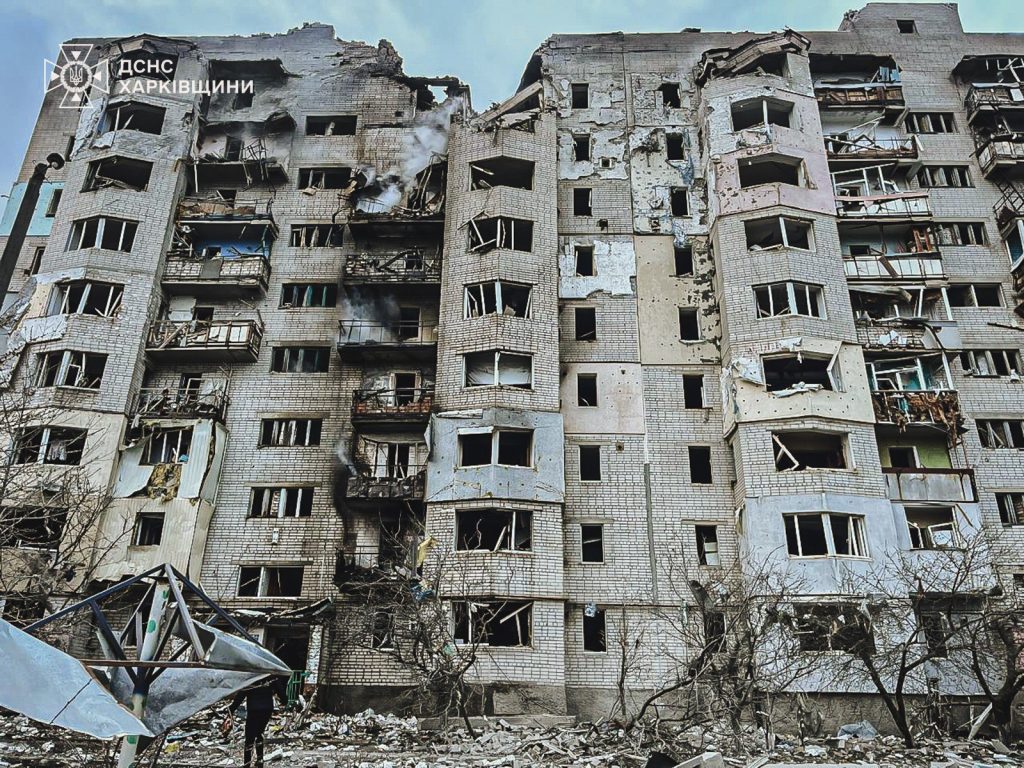 Масована атака РФ по Україні: які регіони постраждали у ніч на 6 квітня (фото)