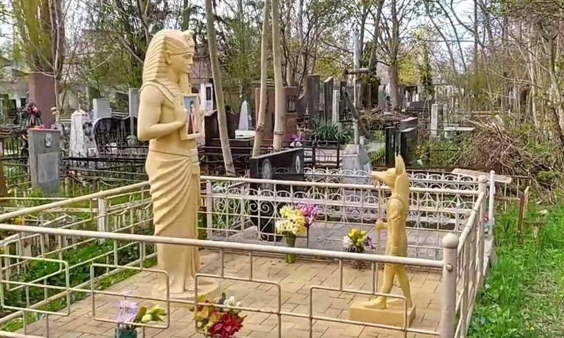 Могила фараона? Под Одессой нашли необычное захоронение