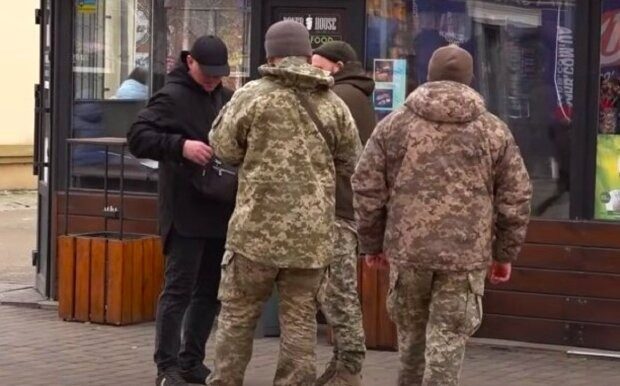 Де будуть служити чоловіки віком від 50 років: у ТЦК пояснили