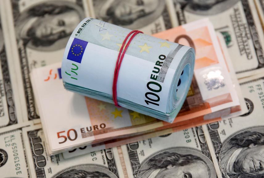 Что ждет доллар и евро в Украине: эксперт прояснил ситуацию