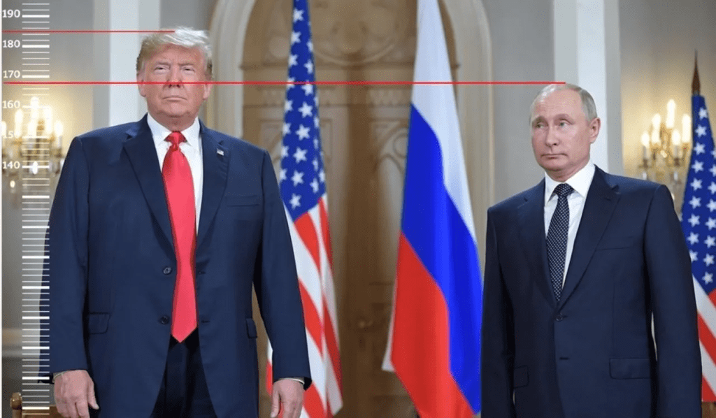 Путін і його зріст: які секрети приховує президент РФ за підборами і фотошопом 9 Путін і його зріст: які секрети приховує президент РФ за підборами і фотошопом