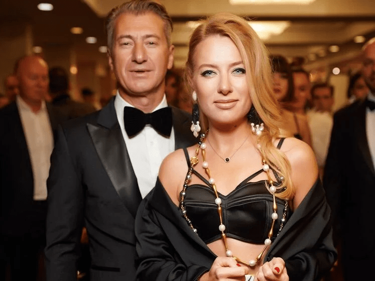 Ольга Горбачева впервые за долгое время показала свою дочь ➤ Prozoro.net.ua