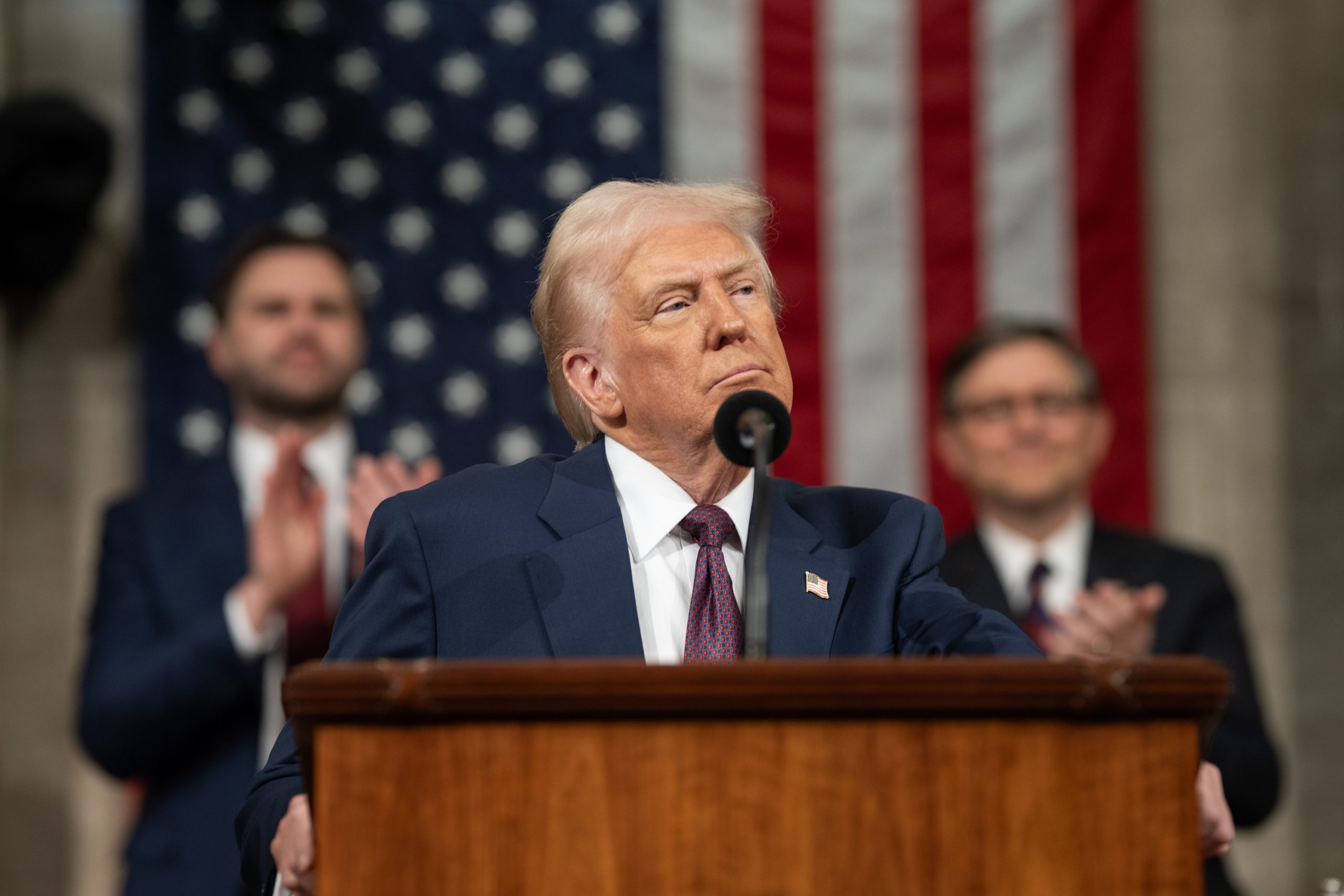 Конгрес розкритикував Трампа за “оксамитові рукавички” для Путіна