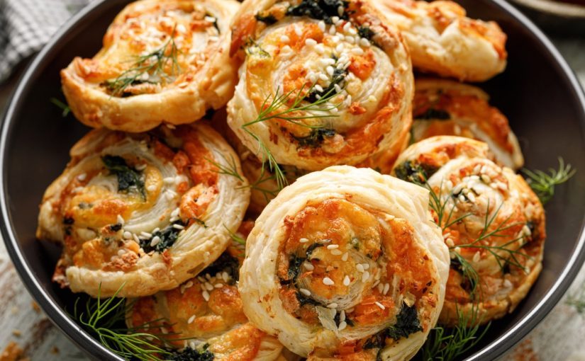Улитки из теста с мясом и сыром: быстро и просто ➤ Prozoro.net.ua