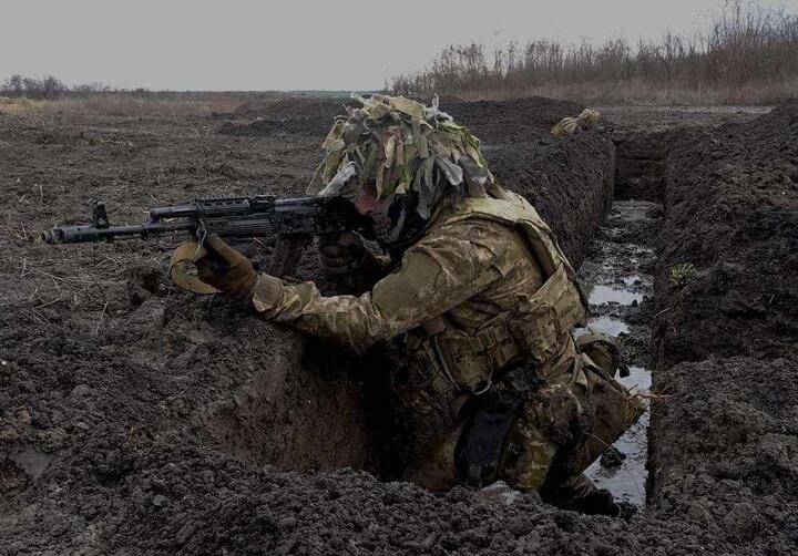 Боец сам зачистил посадку и взял в плен шестерых оккупантов ➤ Prozoro.net.ua