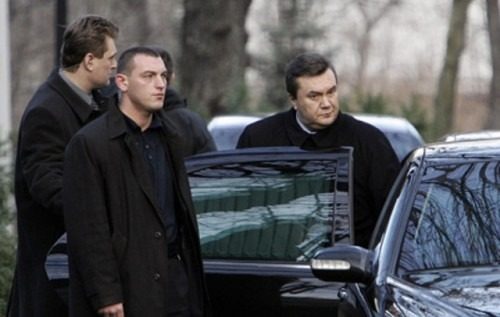 Стало відомо, хто насправді допоміг Януковичу втекти ➤ Prozoro.net.ua