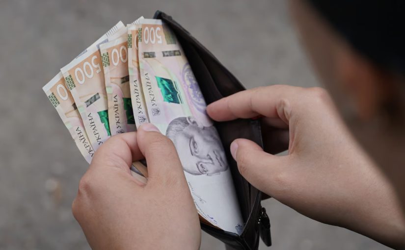 Как изменились зарплаты в Украине: кто получает больше всего, а кто — меньше всего ➤ Prozoro.net.ua